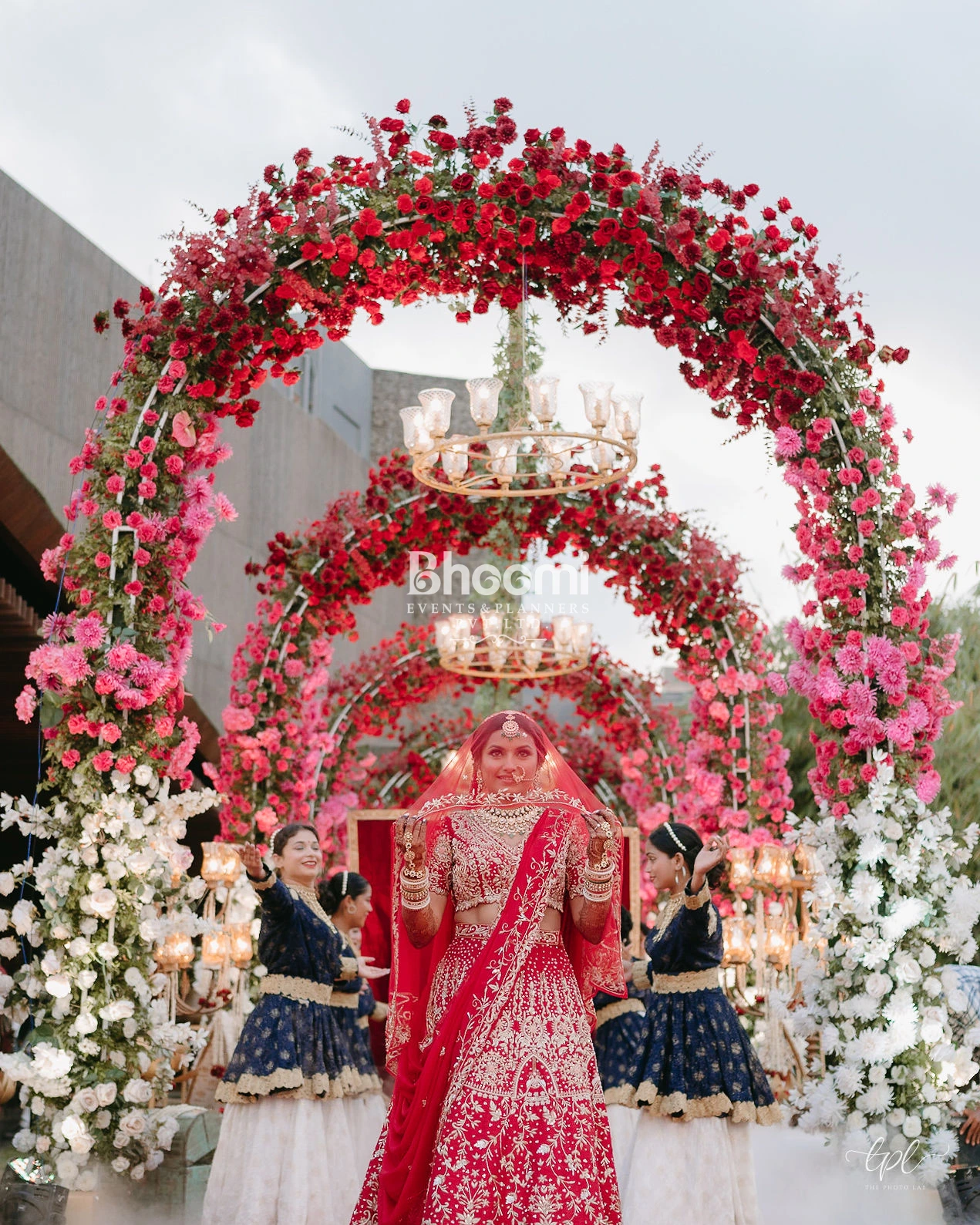 Outdoor Wedding Reception Decoration